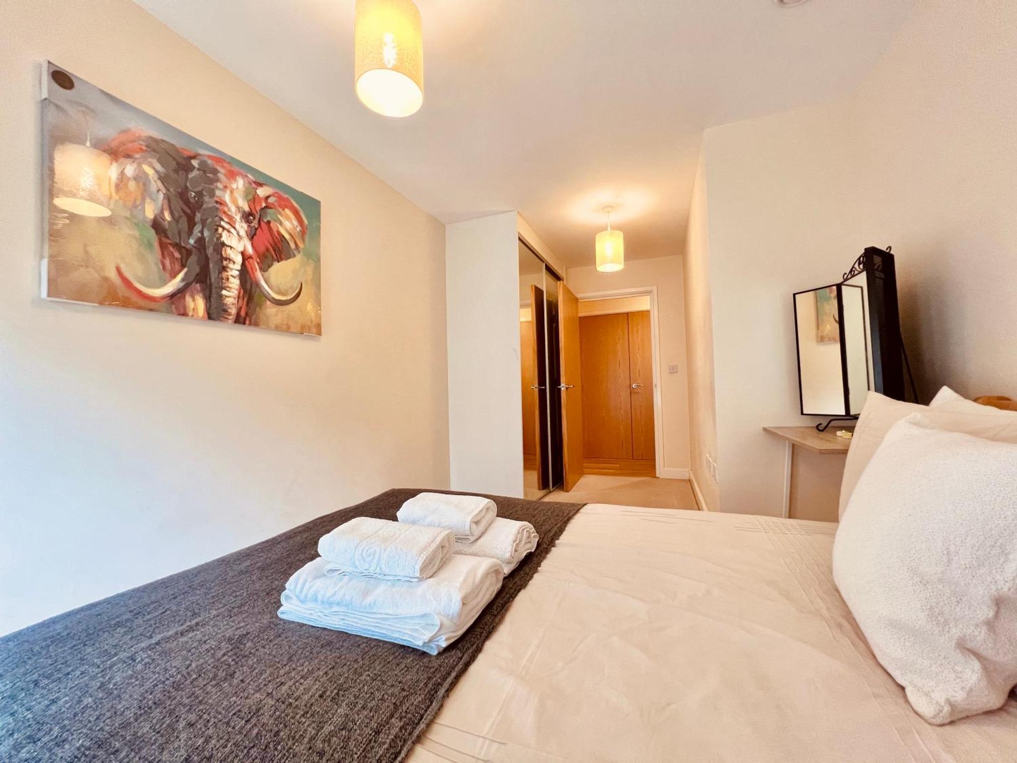 Canada Water Se16 7Aq 2Bed 2Bathroom Ap London Exterior photo